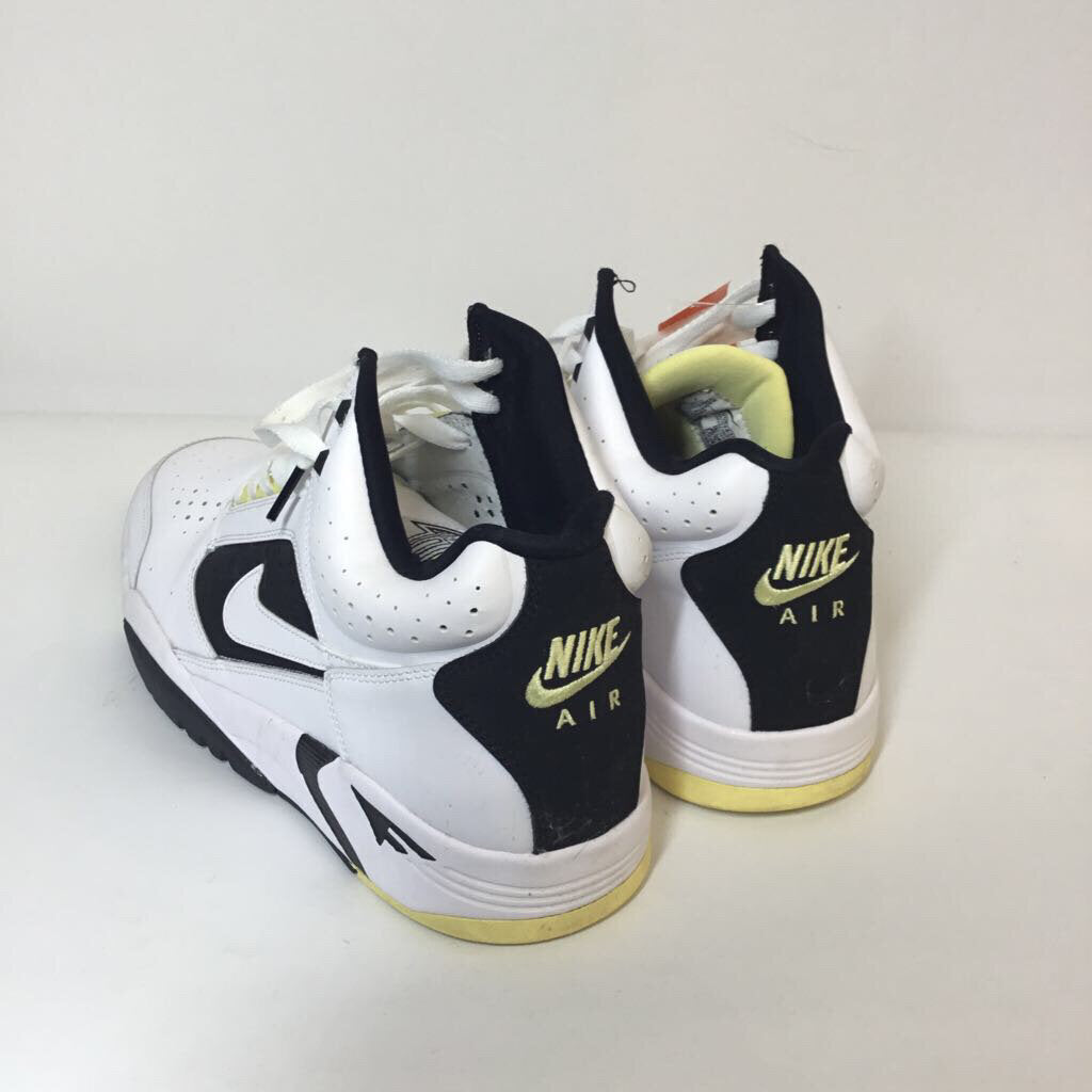 Nike Shoes Men's 10 BW/Yellow