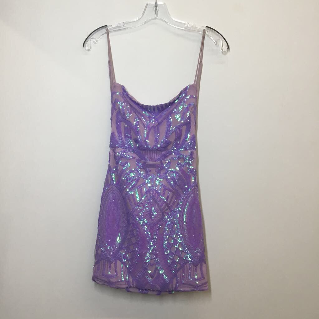 Lucy in the Sky Homecoming Dress L Purple