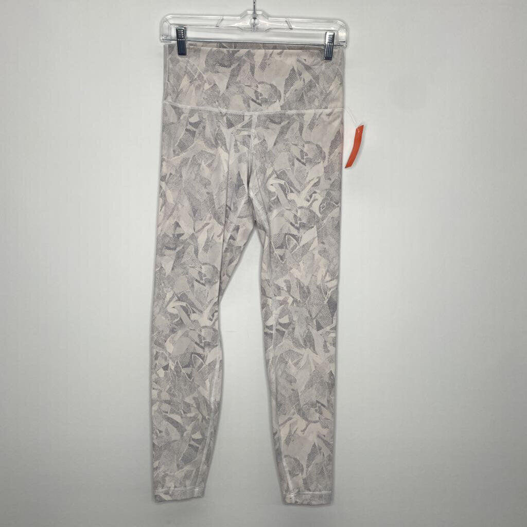 Lululemon Athletic Bottoms M(8) Gray/Cream