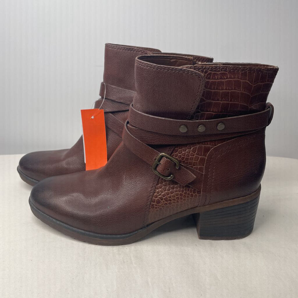 Naturalizer Boots 12 Brown