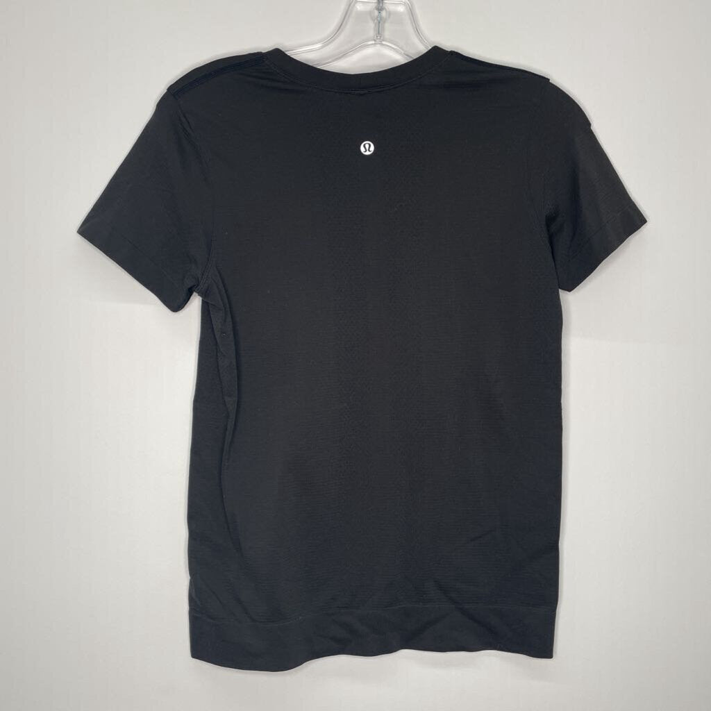 Lululemon Athletic Tops M Black