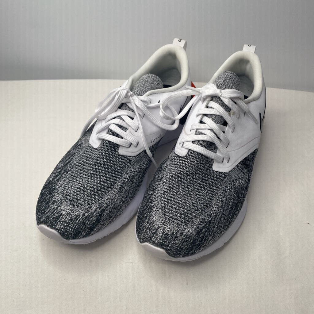 Nike Shoes 9.5 White/Gray