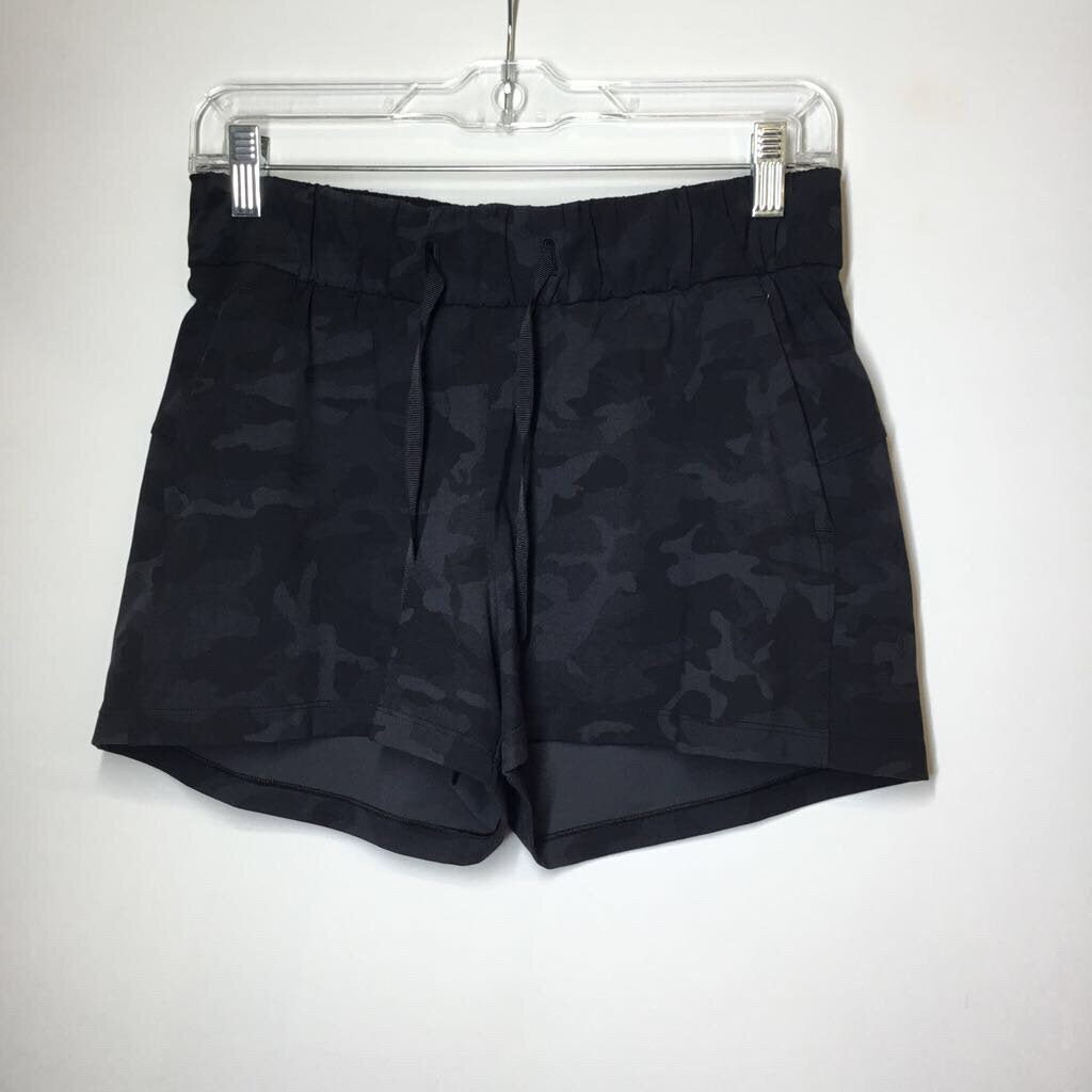 Lululemon Athletic Bottoms 6/S Black/Camo