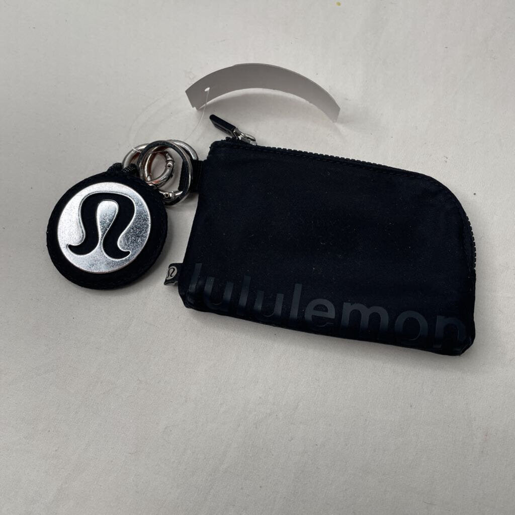 Lululemon Wallet Coin purse/Keychain Black