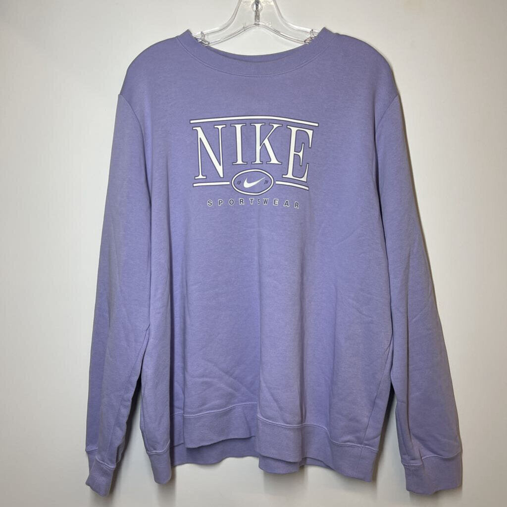 Nike Athletic Tops XL Purple