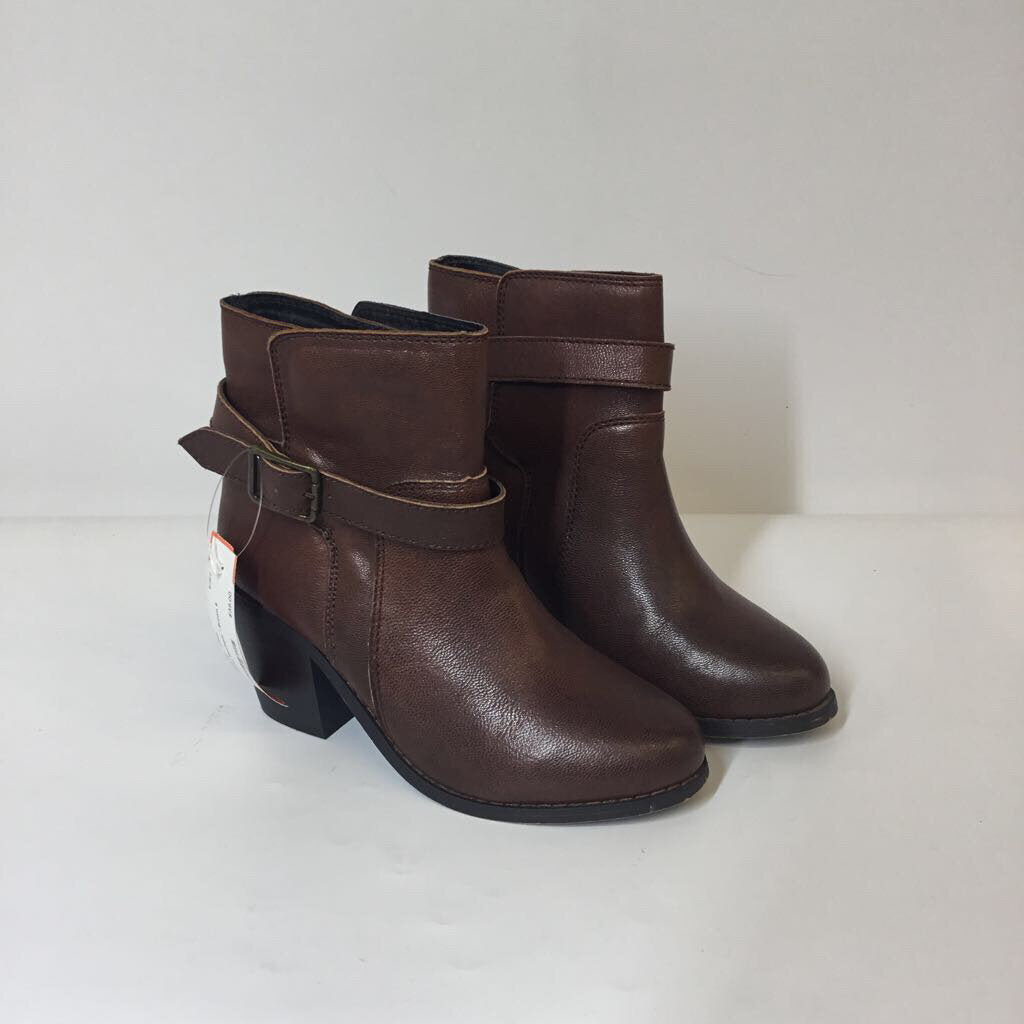 Boutique Boots 6 Brown
