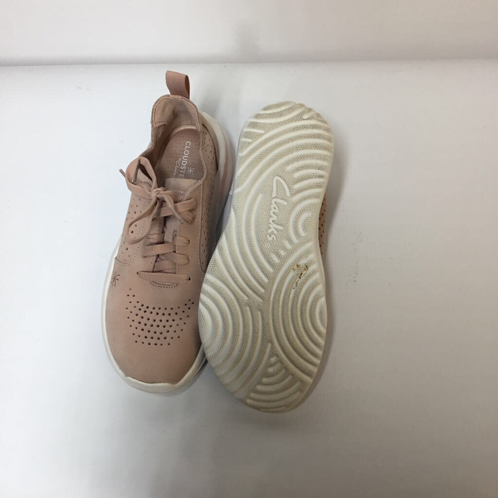 Clarks Shoes 6.5 Pink