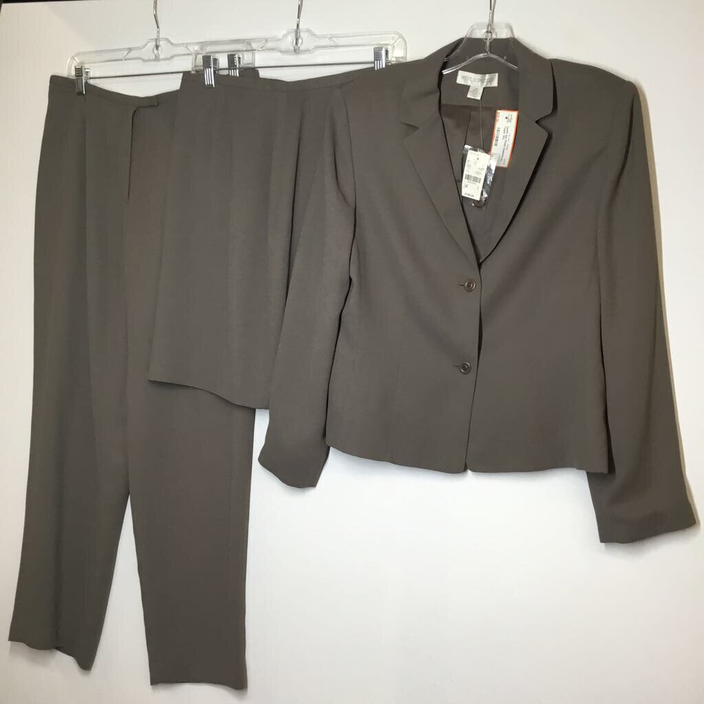 Outfit 14/L Taupe