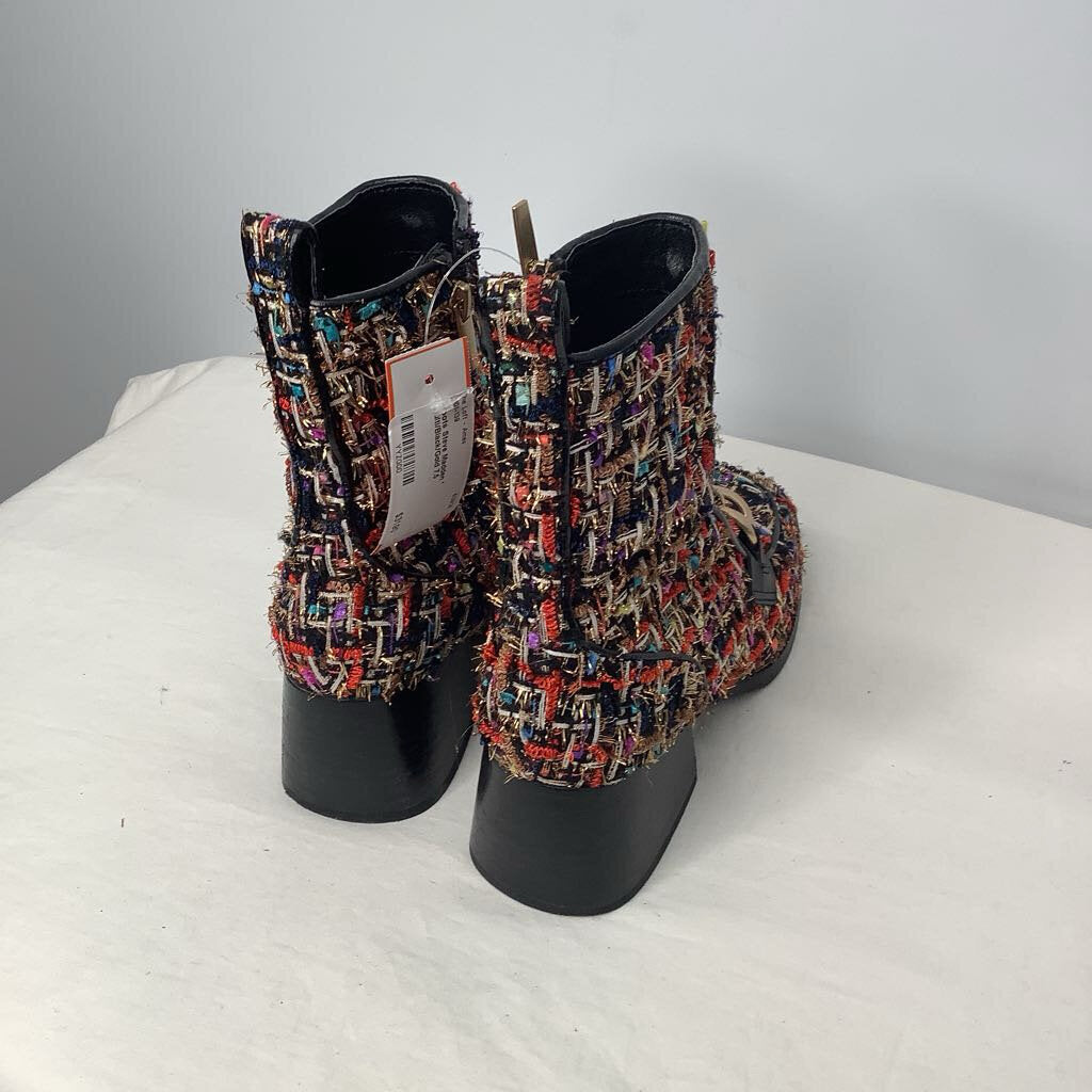 Steve Madden Boots 7.5 Multi/Black/Gold