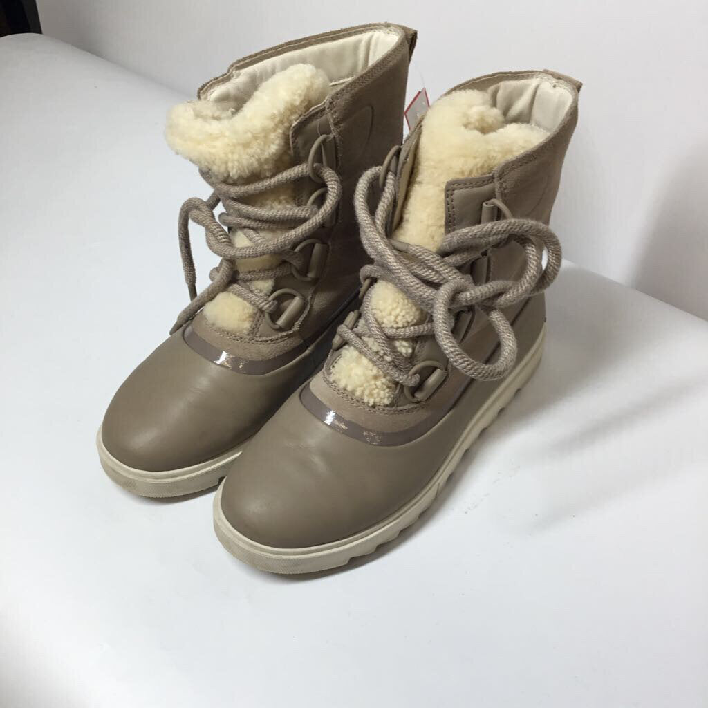 Sorel Boots 8 Taupe/Cream