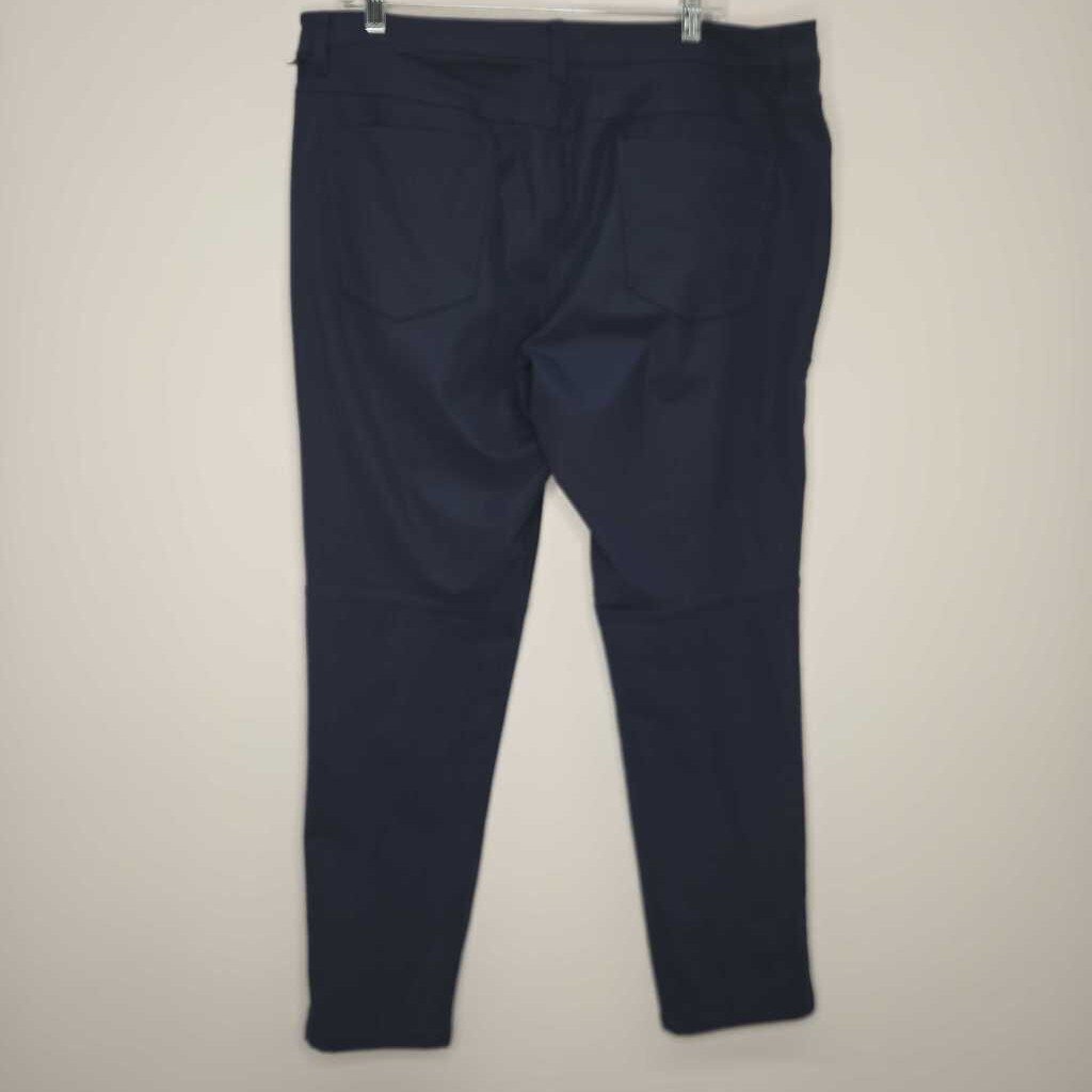 Lululemon Athletic Bottoms Men's 38 Navy
