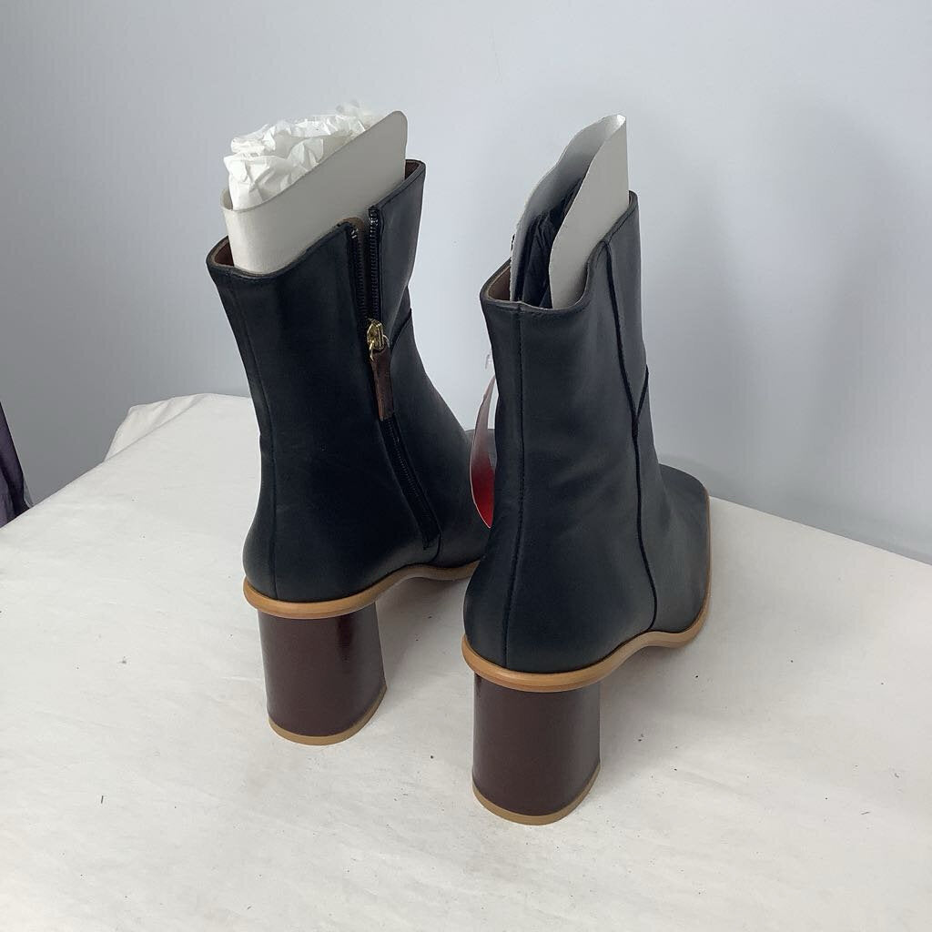 Boots 11 Black/Brown