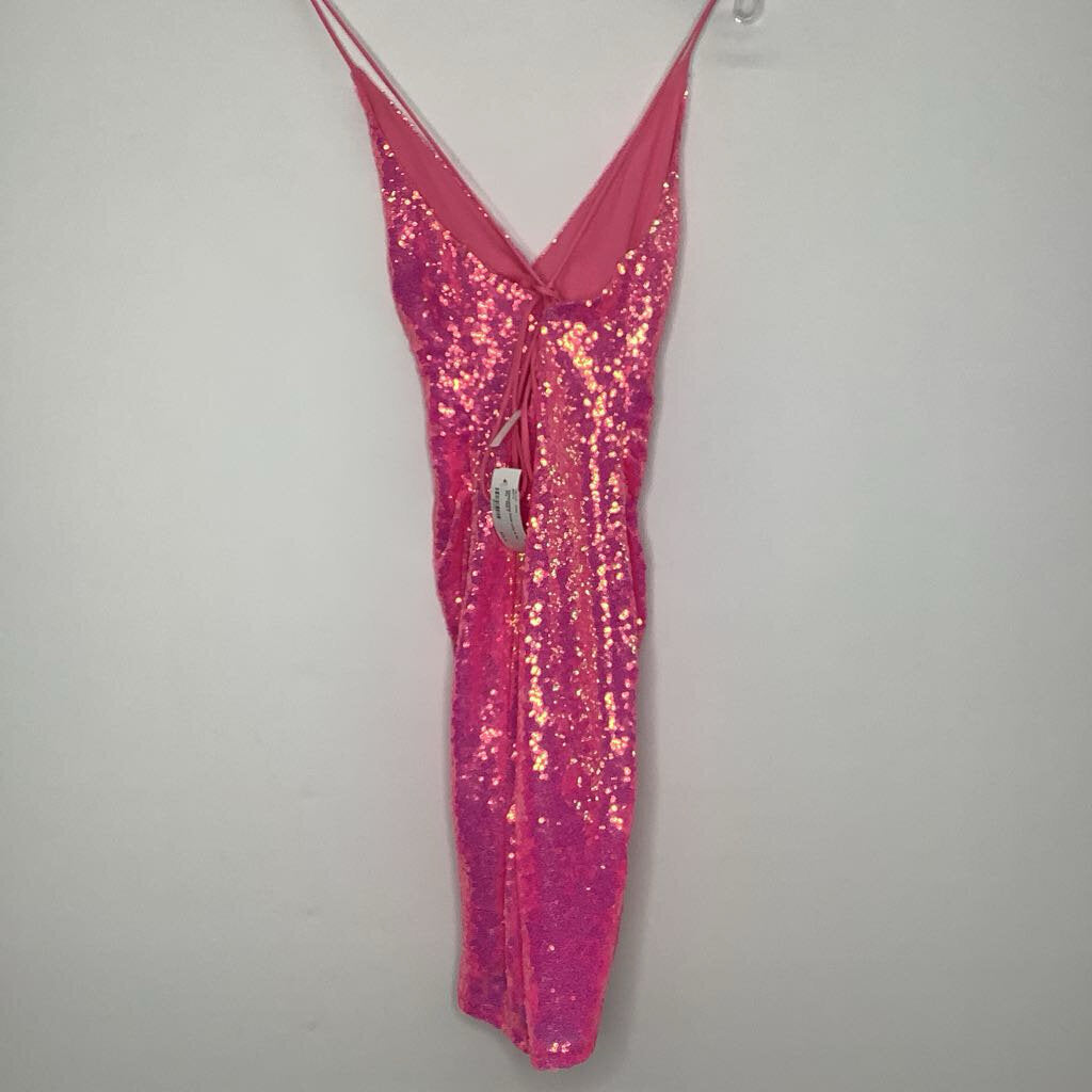 Lucy in the Sky Homecoming Dress L Pink