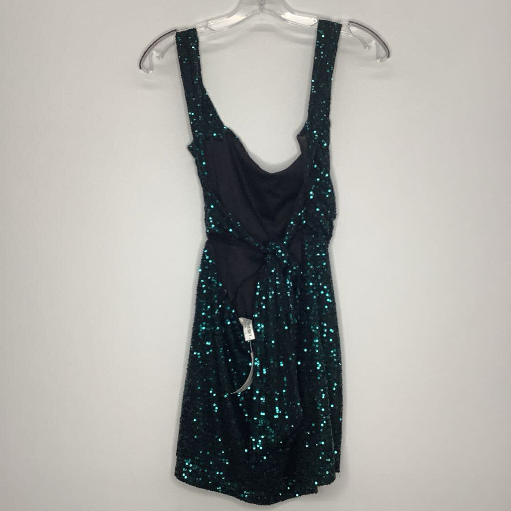 Lucy in the Sky Homecoming Dress M Green/Sequence