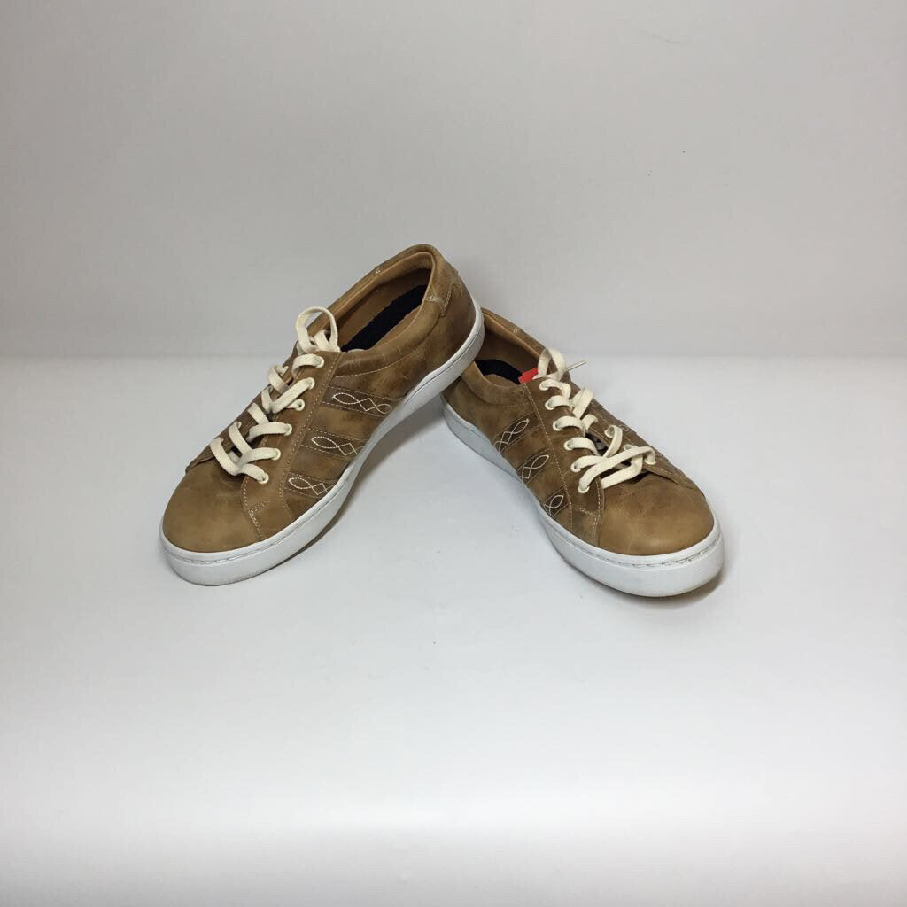Shoes 10 Brown/White