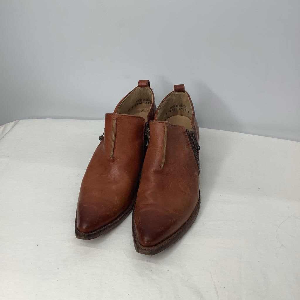 Frye Boots 11 Brown