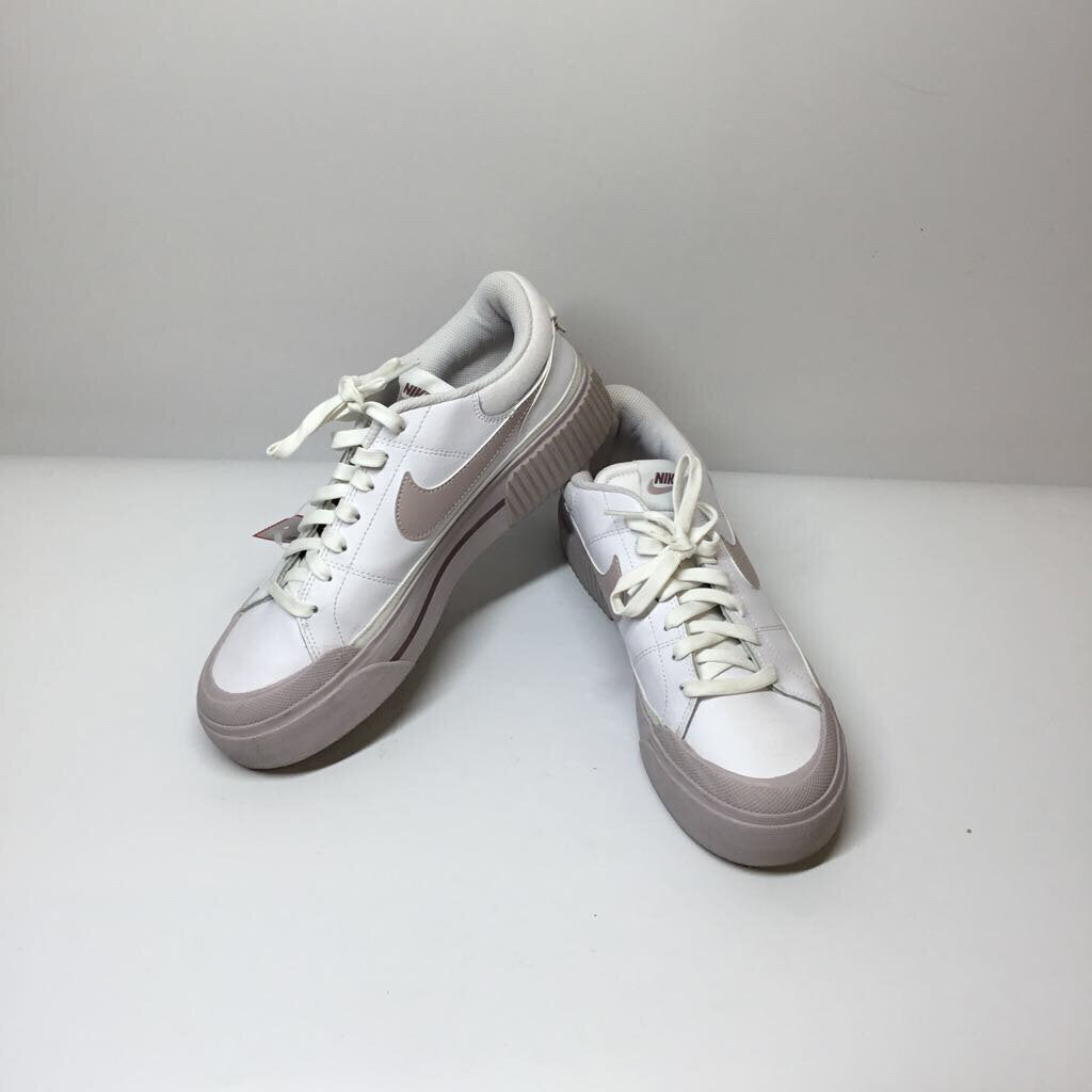 Nike Shoes 9.5 White/Mauve
