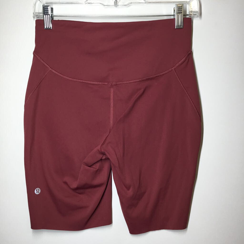 Lululemon Athletic Bottoms 8/M Red