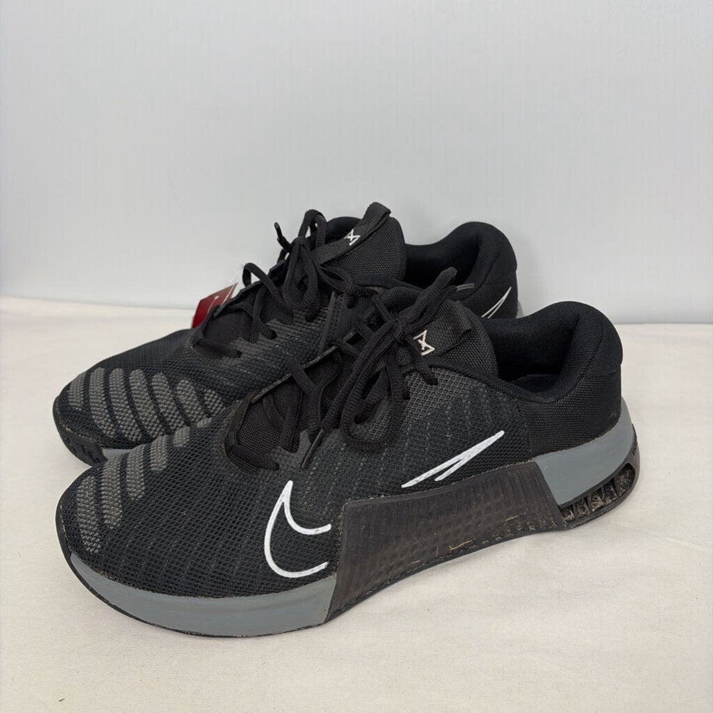 Nike Shoes Men's 11.5 Black/Grey