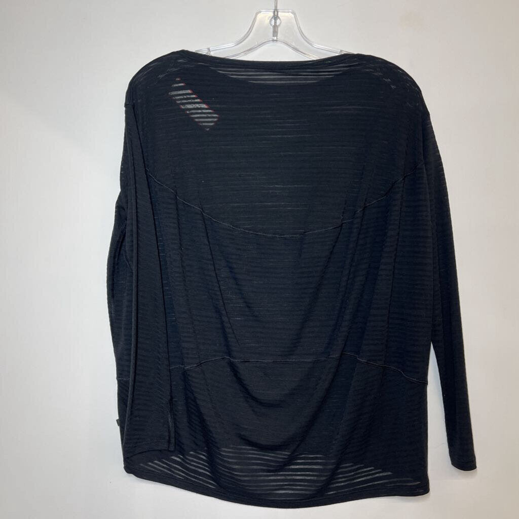 Lululemon Athletic Tops S Black