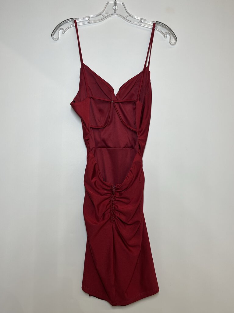 B. Darlin Dress S Red