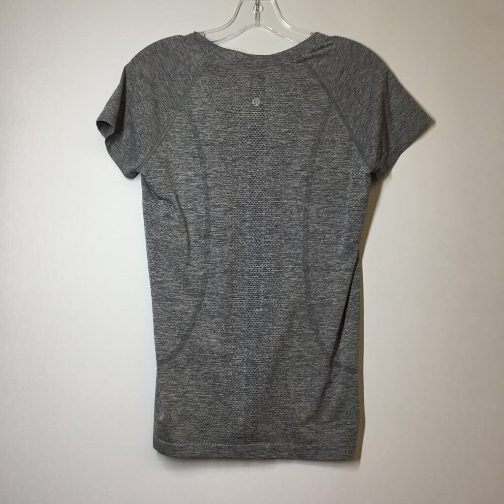 Lululemon Athletic Tops 8/M Grey