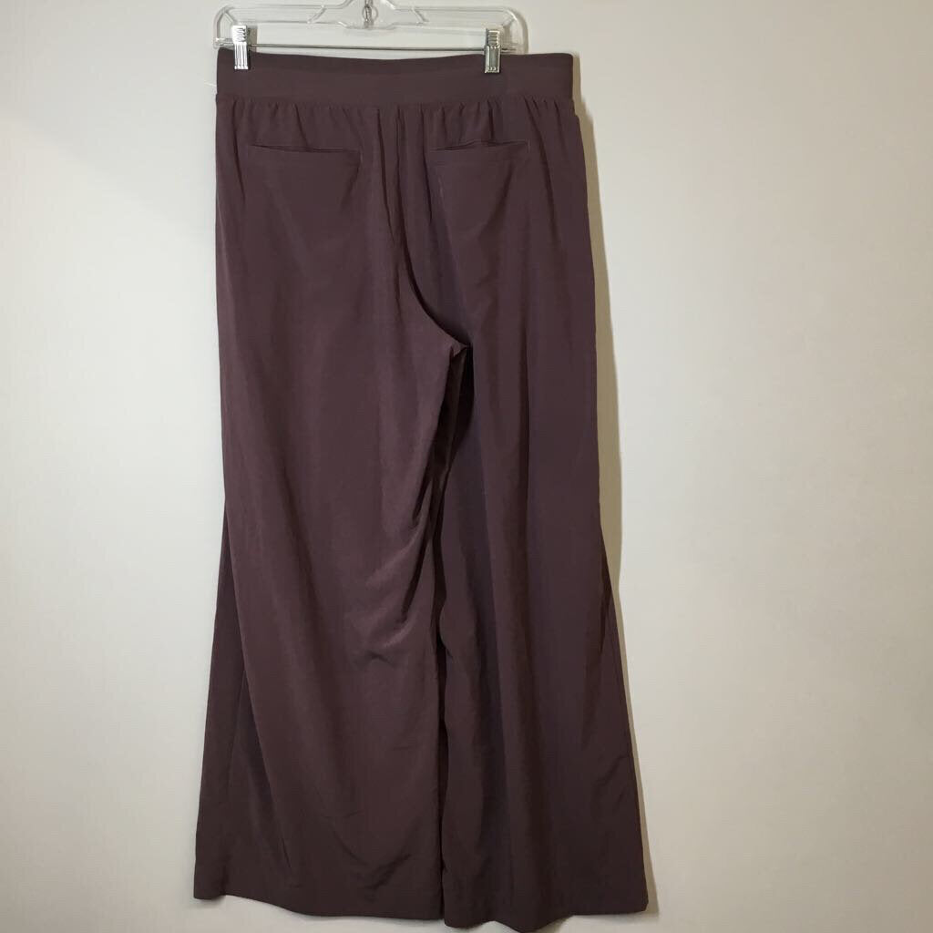 Athleta Athletic Bottoms 12/L Purple