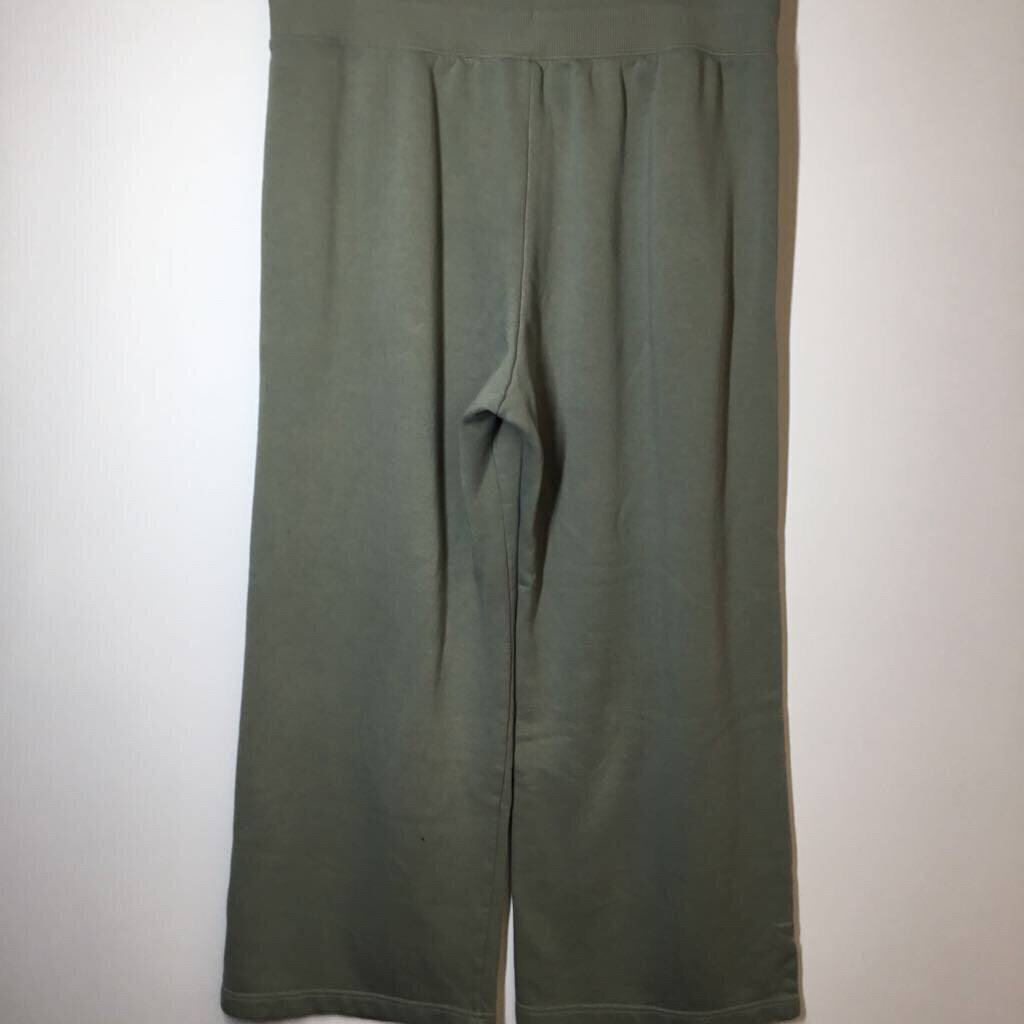 Nike Athletic Bottoms XL Green