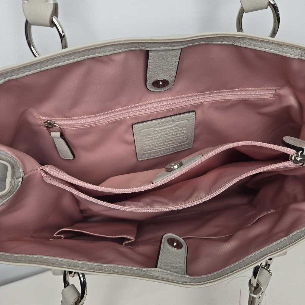 Coach Purses Greige