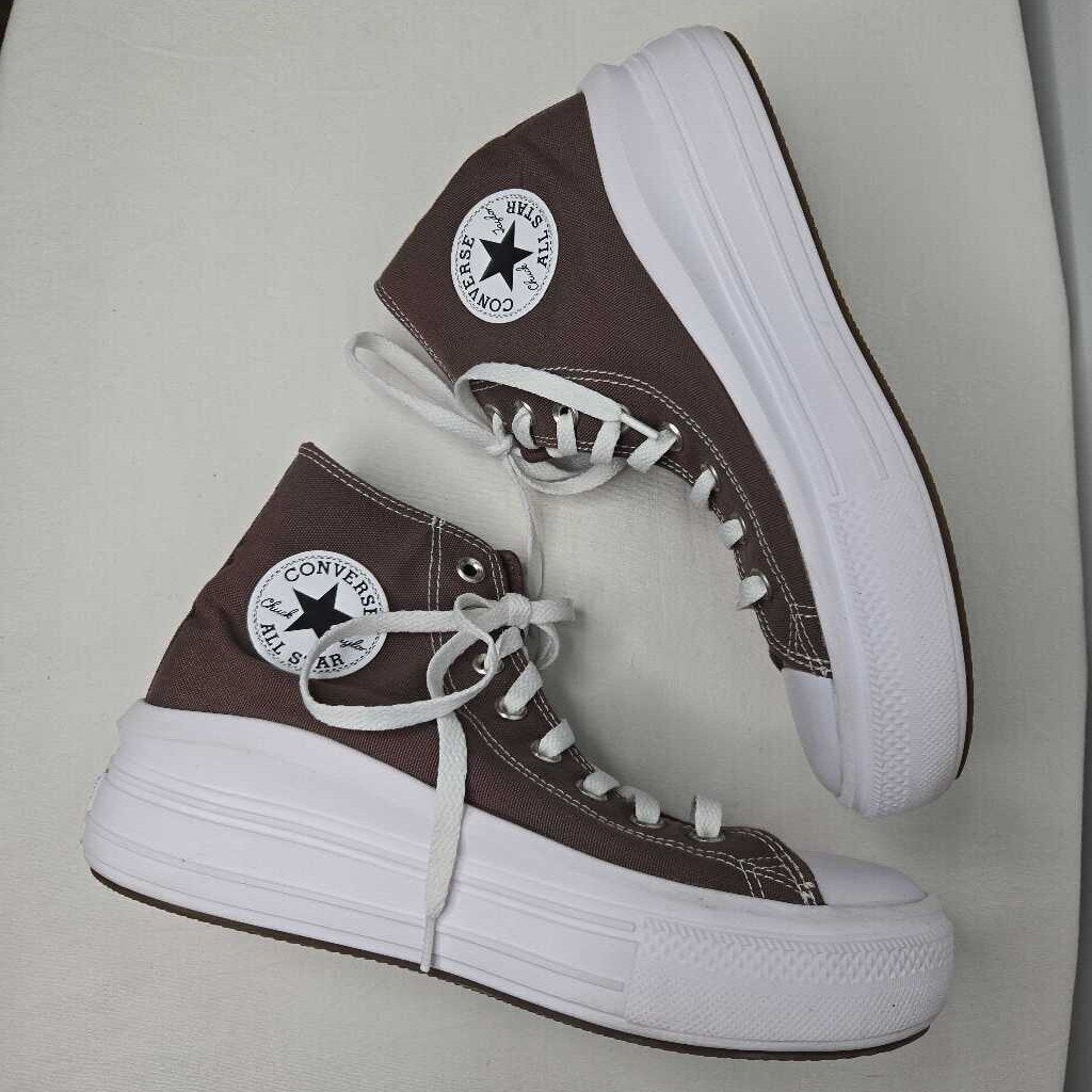 Converse Shoes 9.5 Brown/White