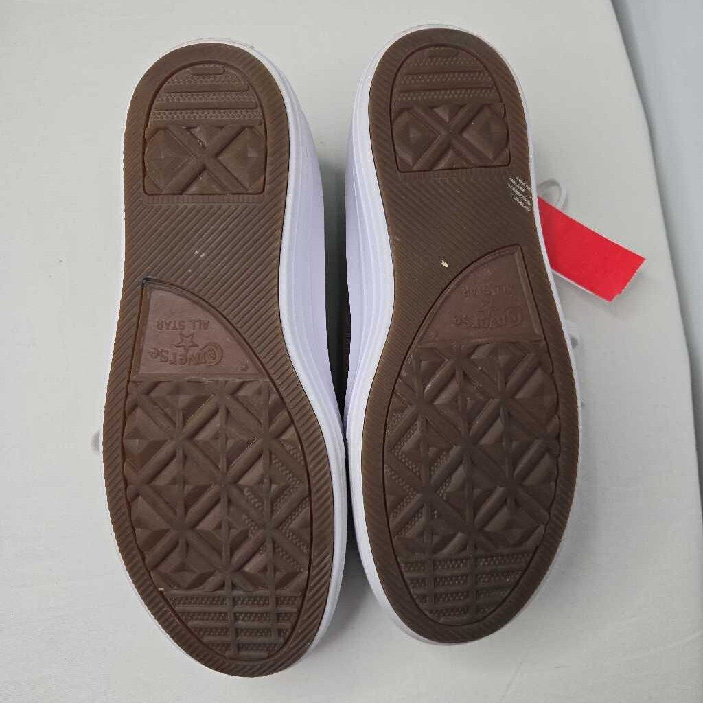 Converse Shoes 9.5 Brown/White
