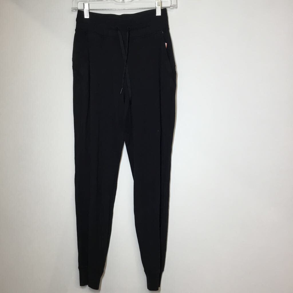 Lululemon Athletic Bottoms 2/XS Black