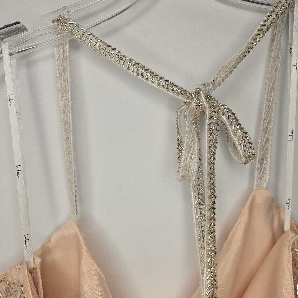 Lulus Formal Wear L Champagne/Sequins