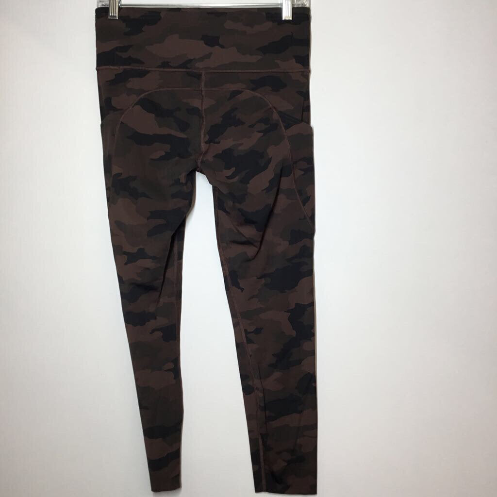 Lululemon Athletic Bottoms 8 Brown Camo