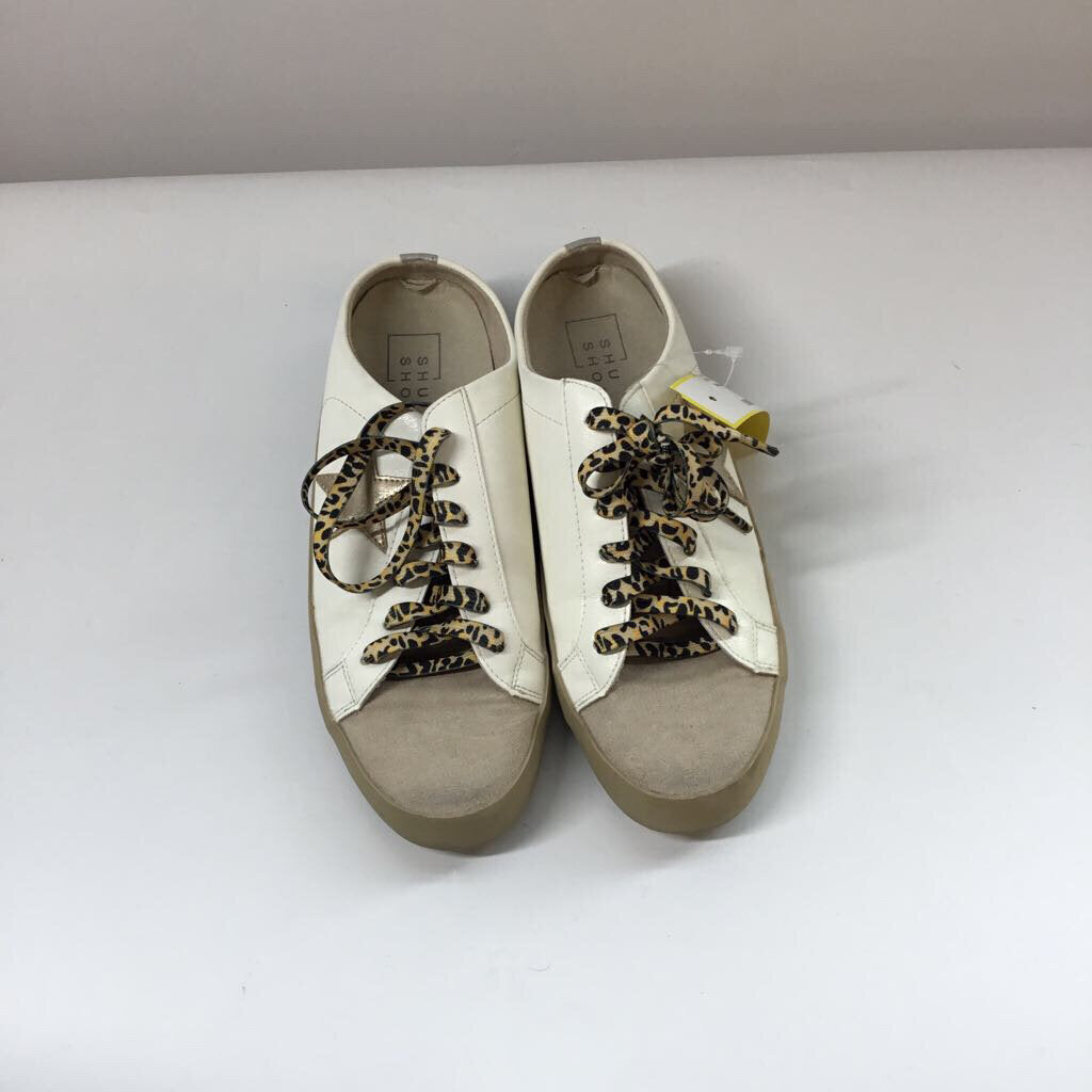 Shoes 6.5 White/Tan