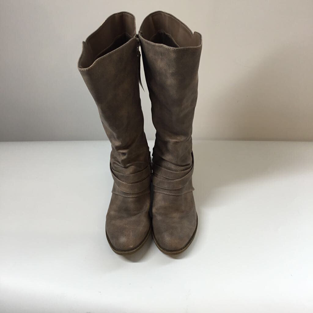 Sugar Boots 8.5 Brown
