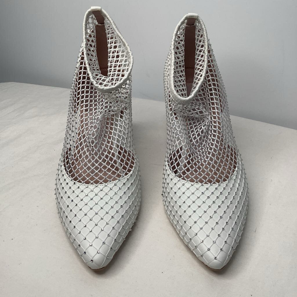 Naturalizer Shoes 9 White/Silver