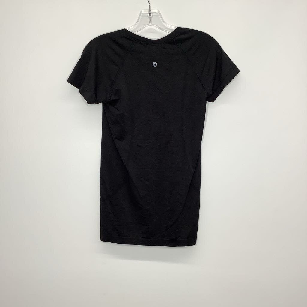 Lululemon Athletic Tops S Black