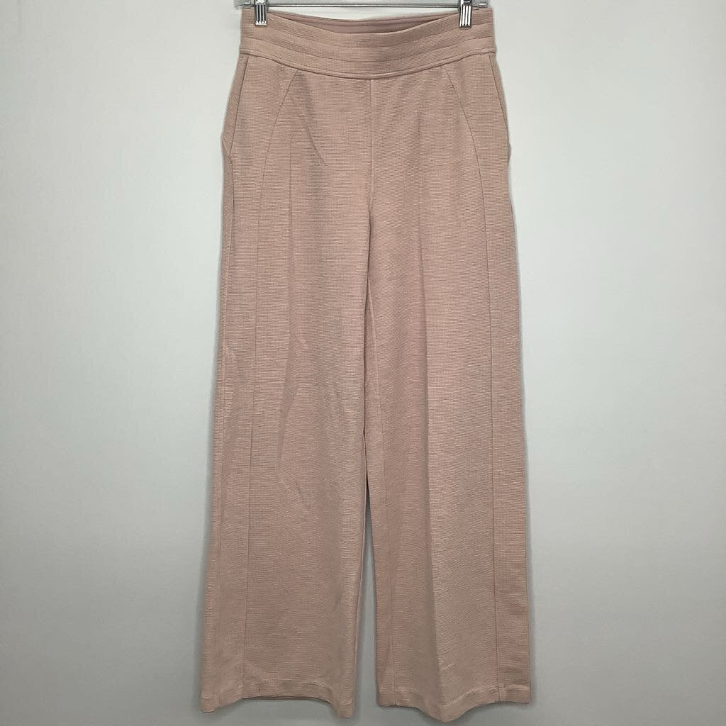 Lululemon Athletic Tops XS/S Blush
