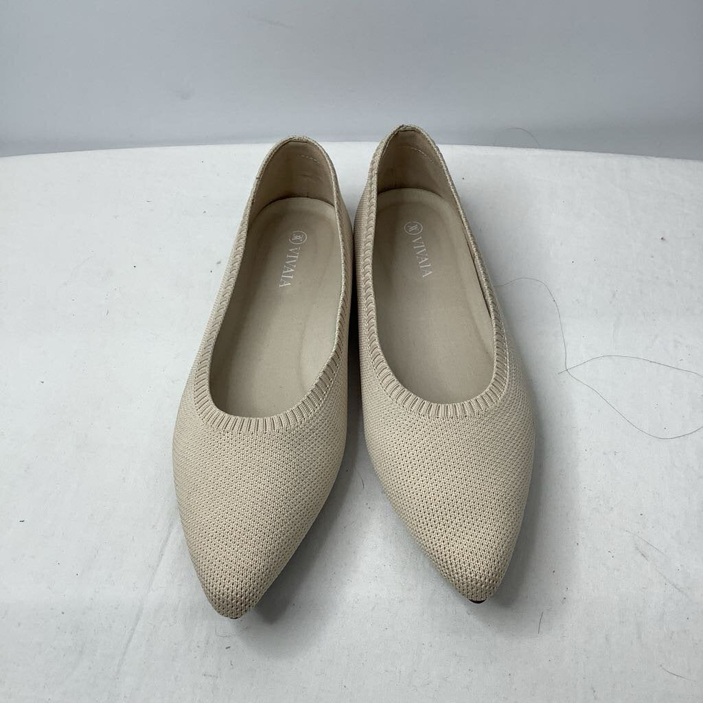 Shoes 7.5 Beige