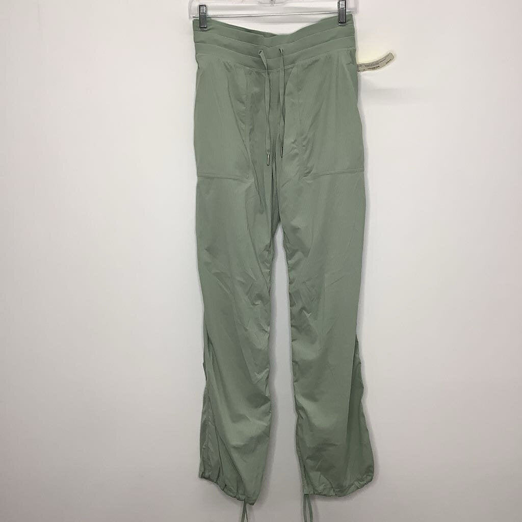 Lululemon Athletic Bottoms L(12) Green