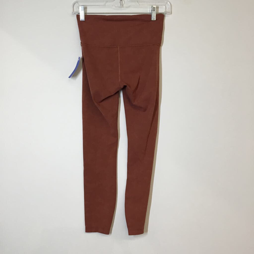 Lululemon Athletic Bottoms 4/S Rust