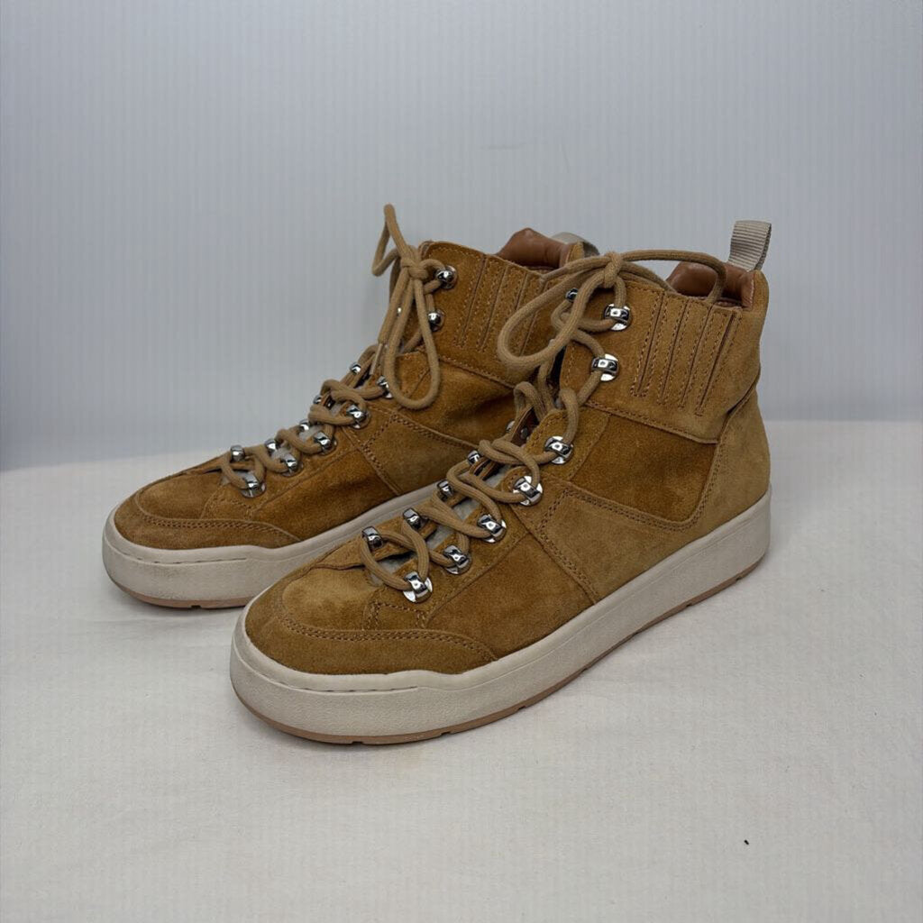 Shoes 7.5 Tan/cream