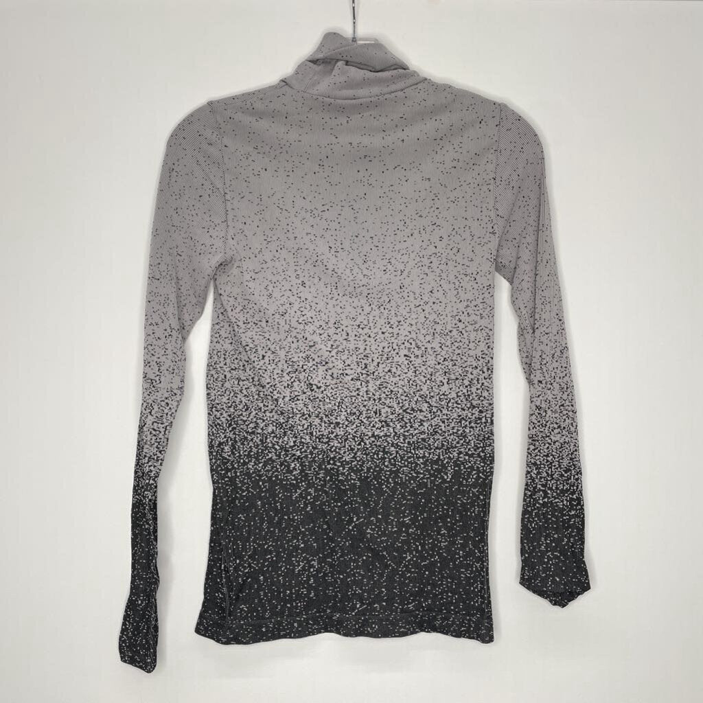 Athleta Athletic Tops XS Gray/Black