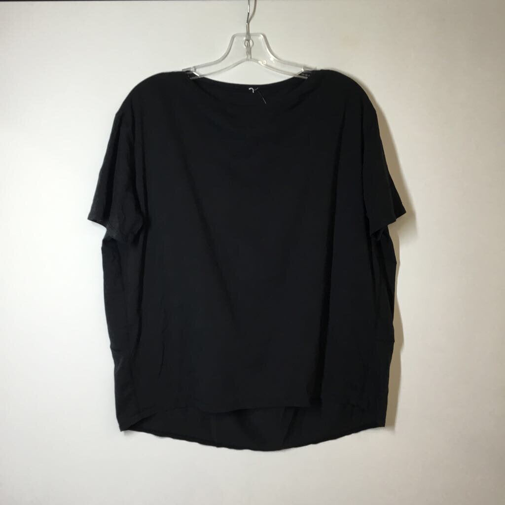 Lululemon Athletic Tops M Black