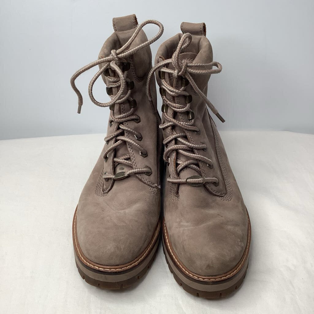 Timberland Boots 8.5 Tan