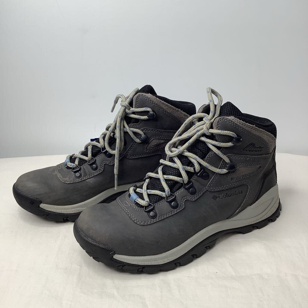 Columbia Boots W 8.5 Multi. Gray