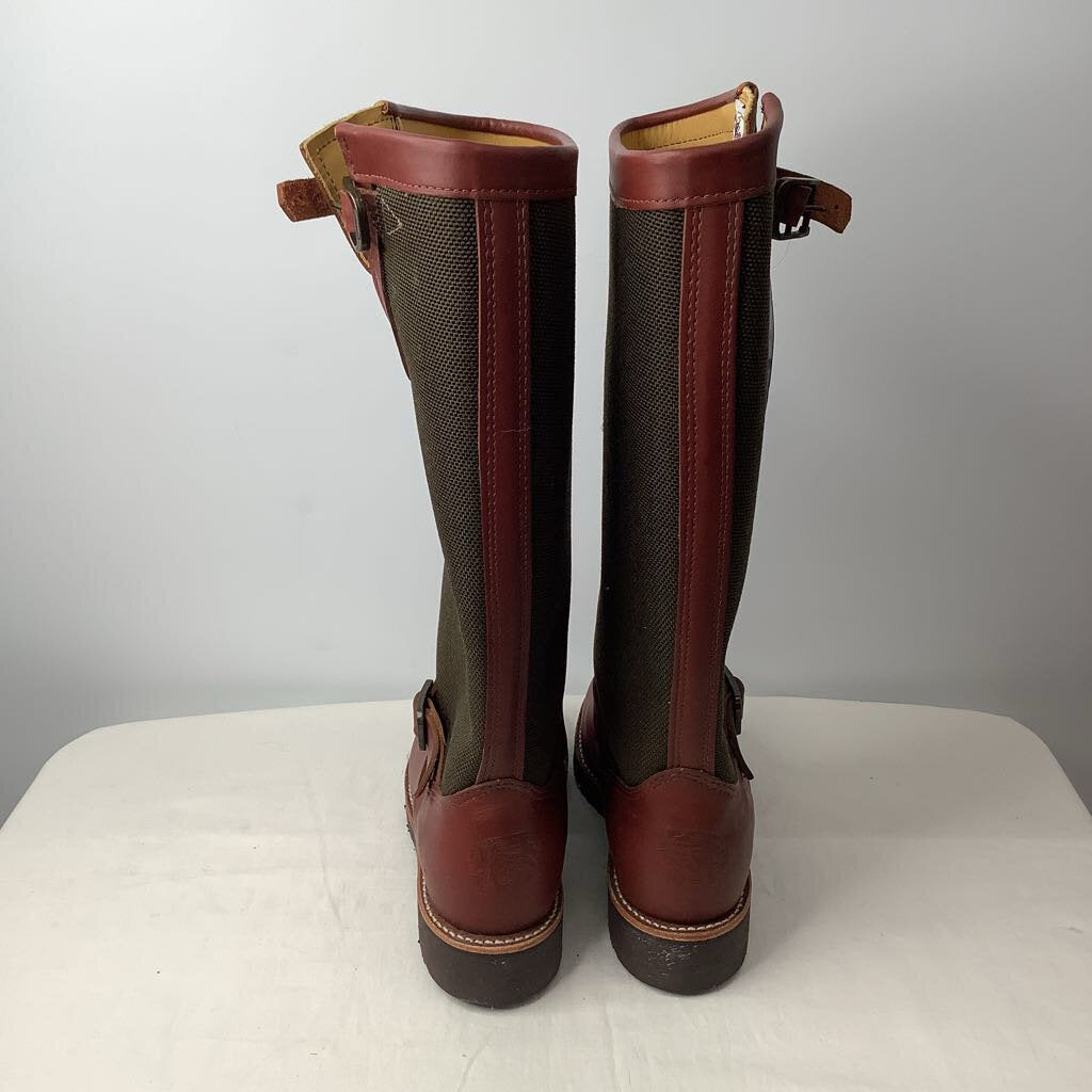 Boots 8.5 Green/Red