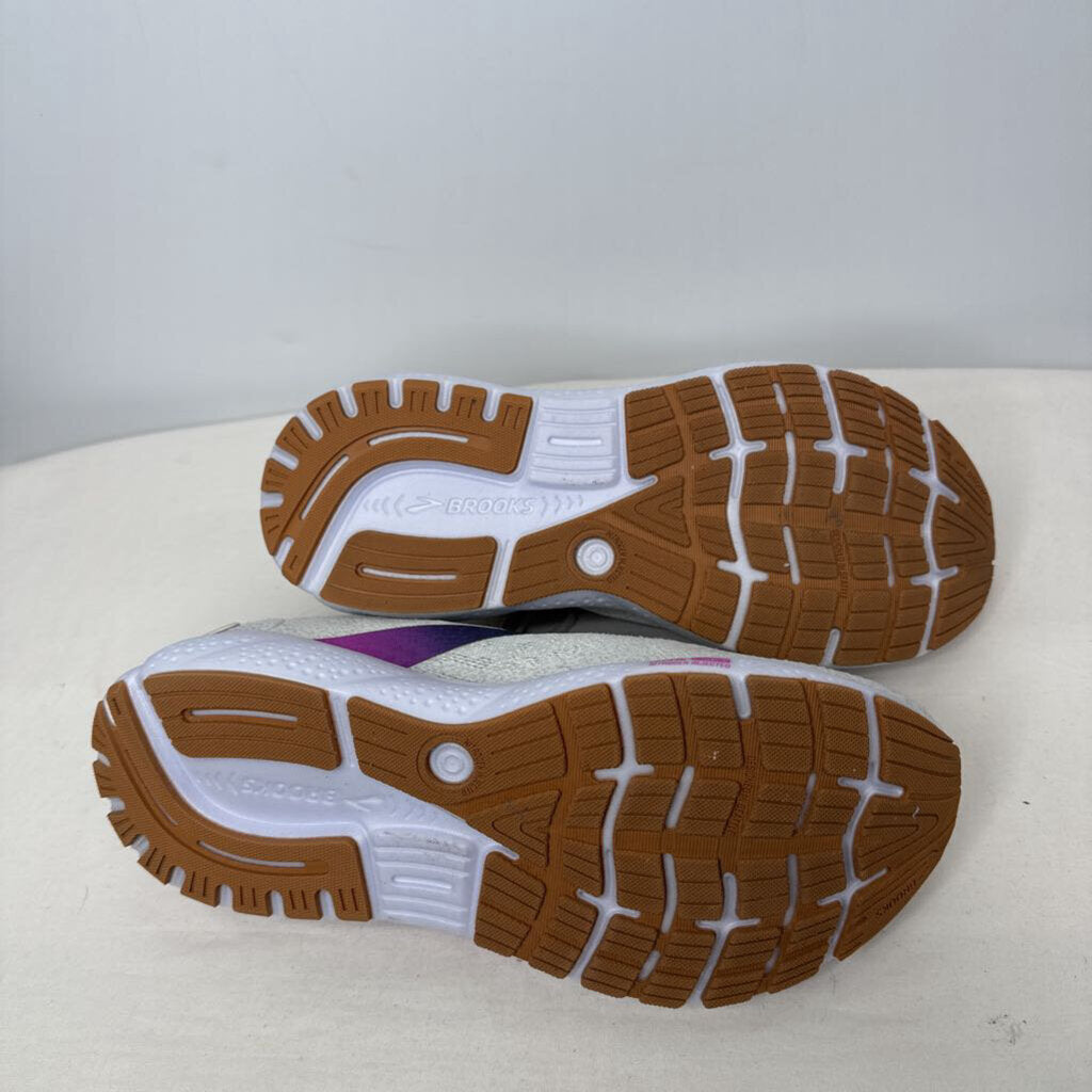 Brooks Shoes 11 White/Purple/Mint