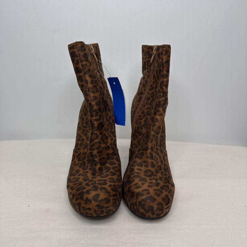 J. Ferrar Boots 8 Brown Cheetah